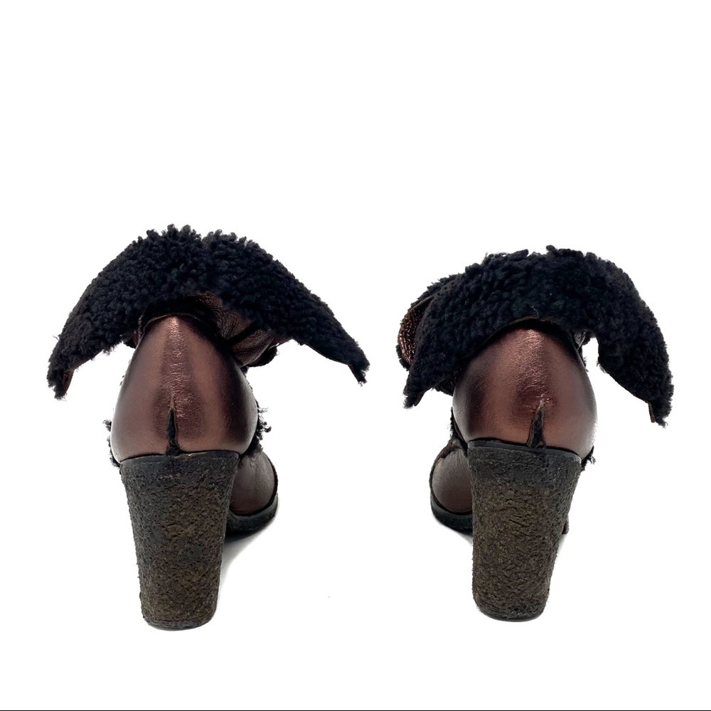 FENDI Vintage Metallic Leather Shearling Boots - Picture 3 of 8
